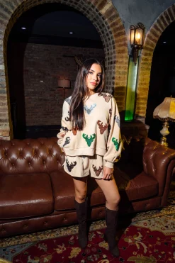 Beige Deer Head Short