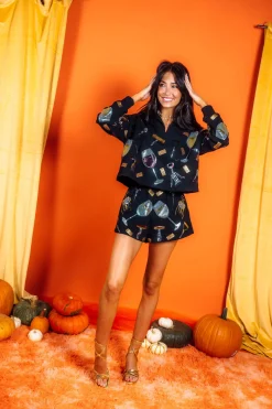 Black Wine & Cork Screw Collar Sweatshirt