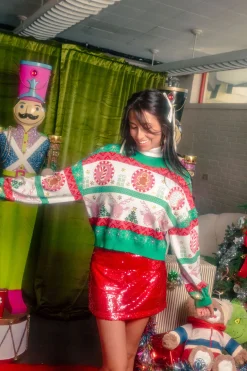 Christmas Stripe Needlepoint Gingerbread Man Plate Sweater