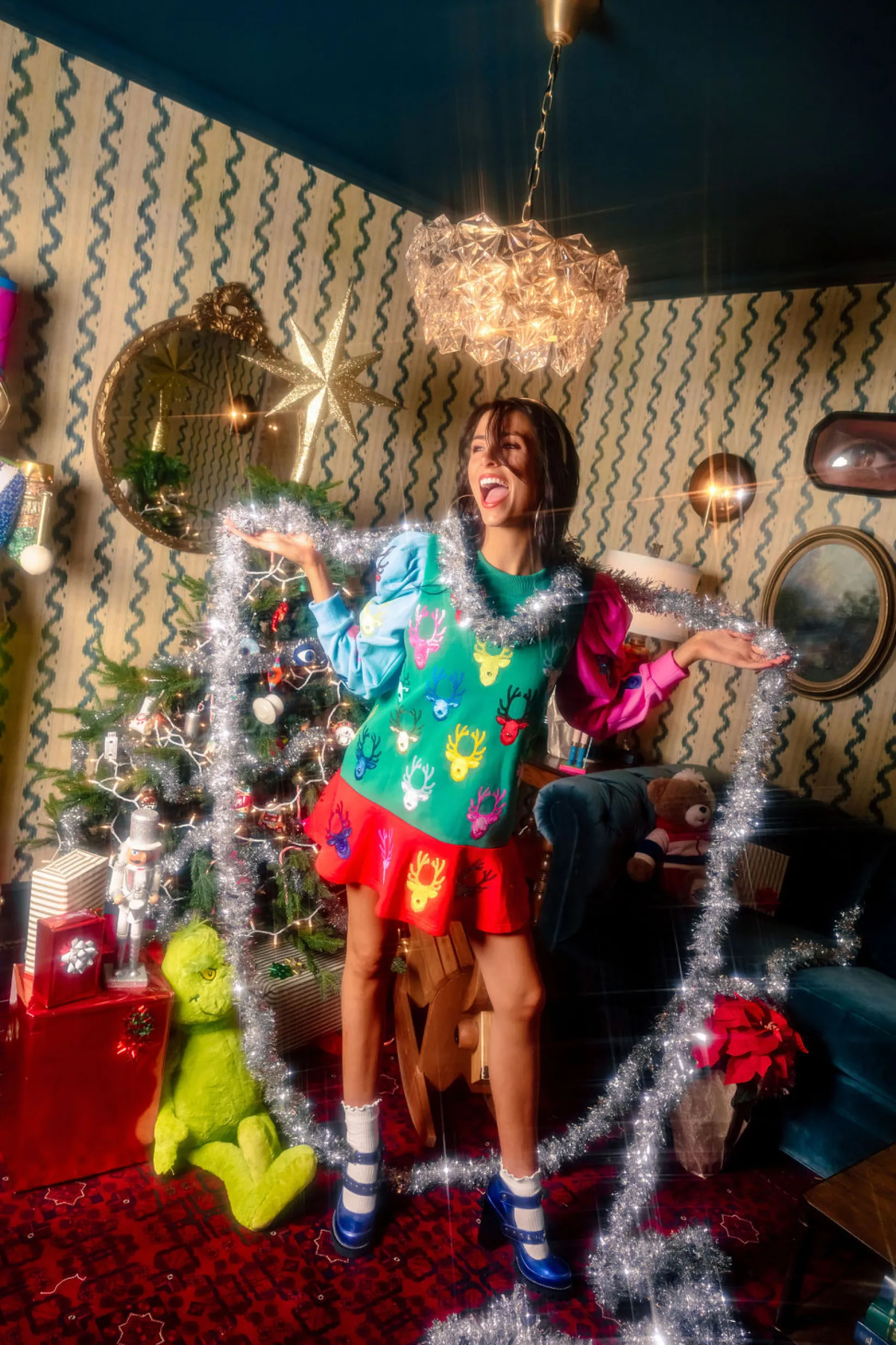 Colorblock Dress With Velvet Reindeer Heads