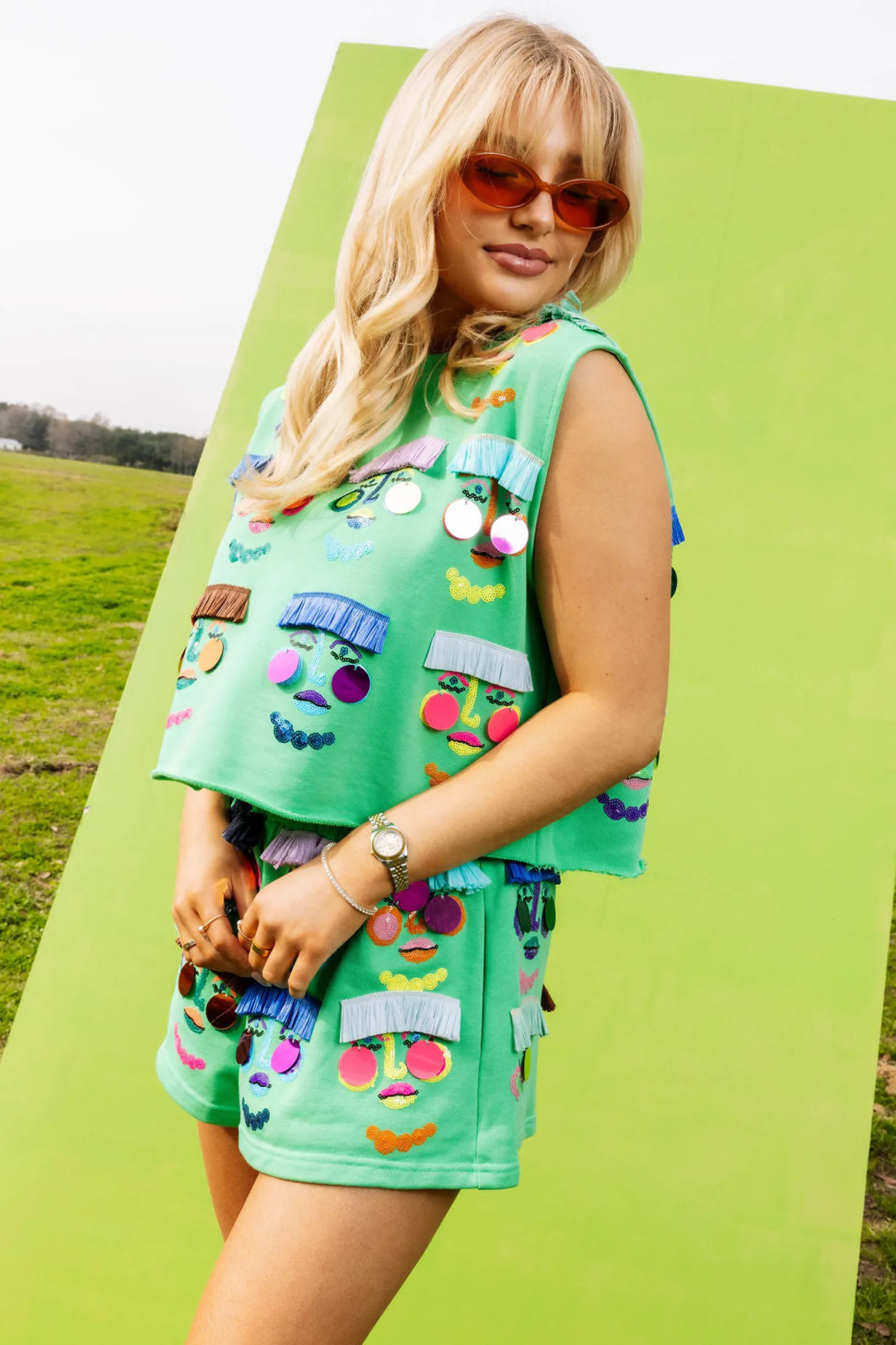 Green Fringe Face Short