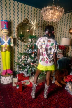 Grey Scattered Multi Ornament & Light Tee