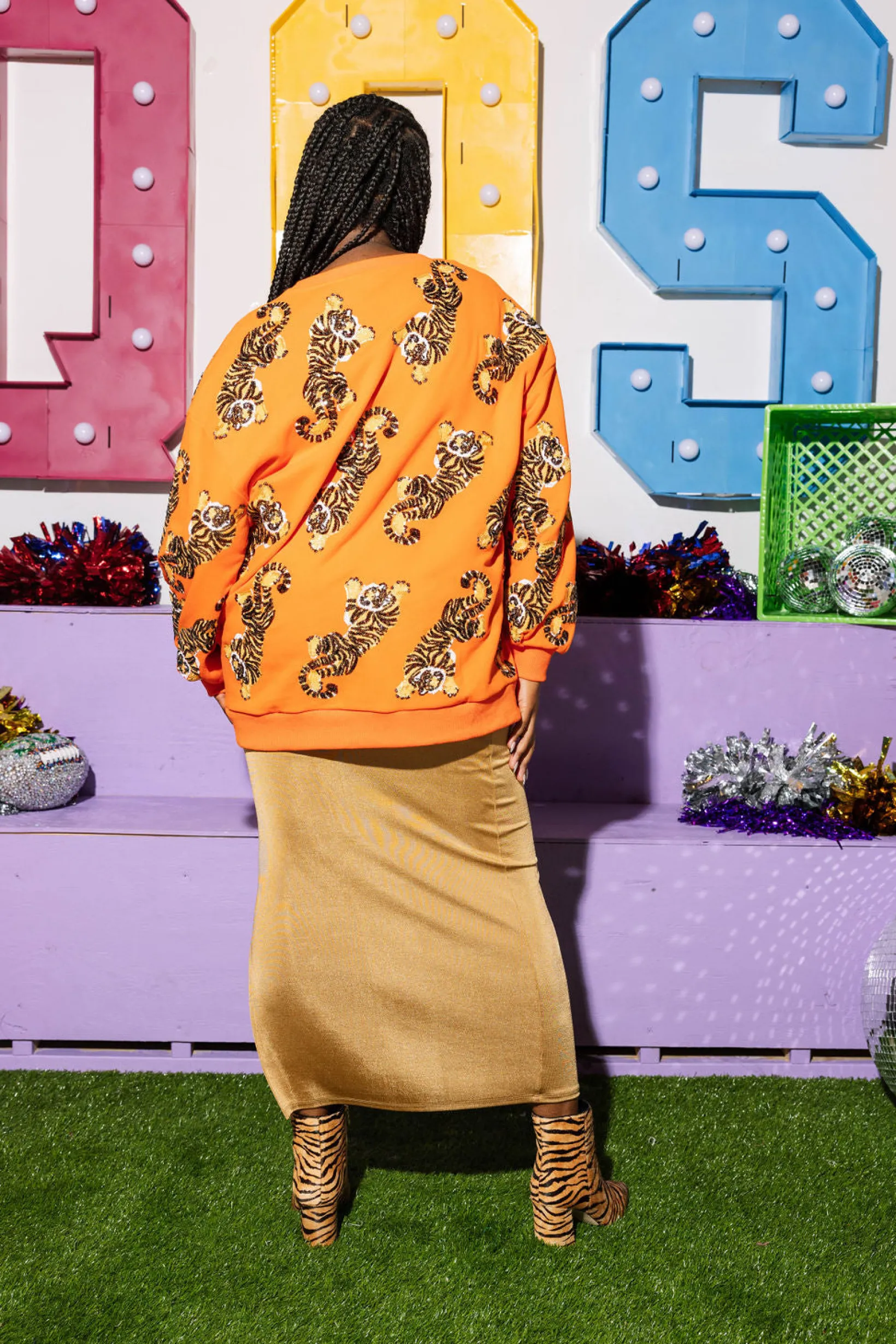 Orange Scattered Tiger Sweatshirt