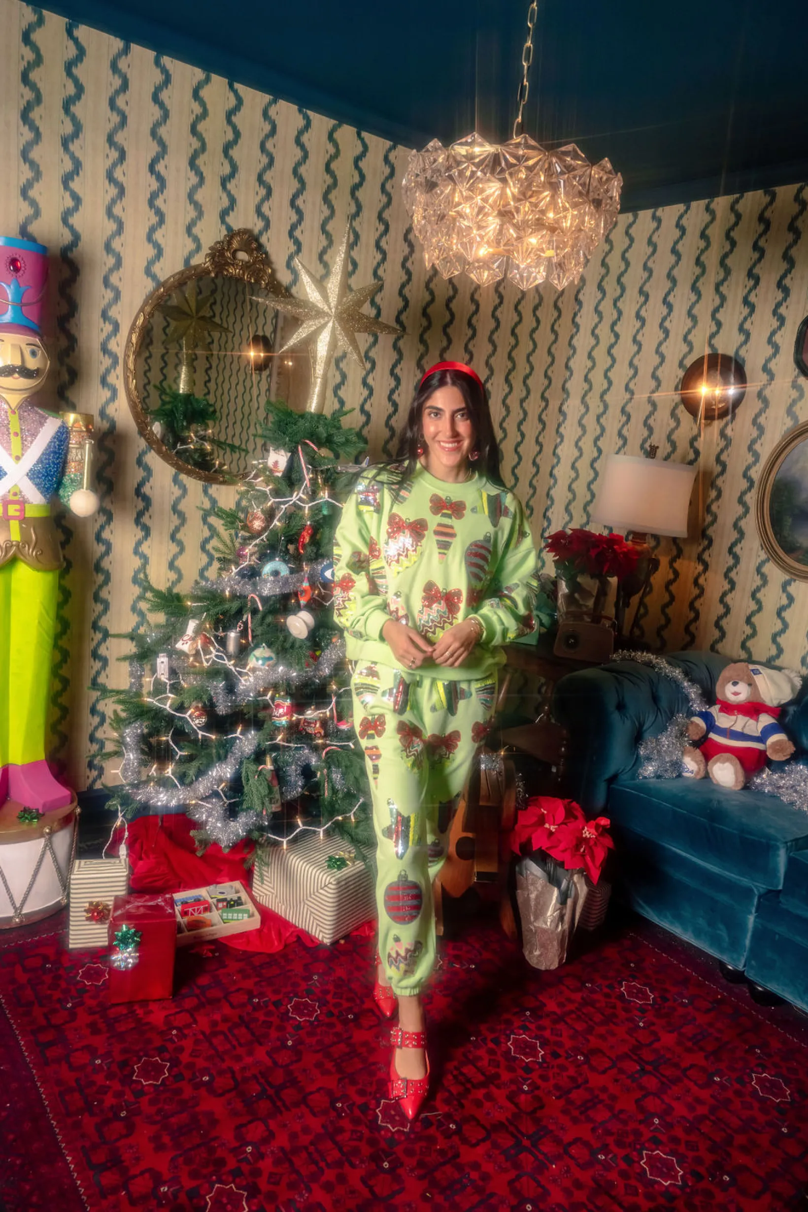 Pale Green Patterned Ornament & Bows Jogger