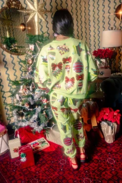 Pale Green Patterned Ornament & Bows Jogger