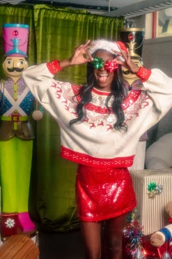 Red & White Vintage Needlepoint Reindeer Sweater